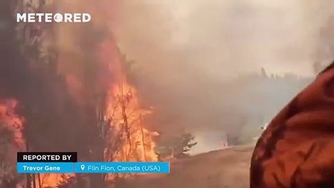 Um megaincêndio queima as florestas de Flin Flon, no Canadá (EUA)! Os incêndios provocaram a evacuação de quase 20 mil pessoas na zona.